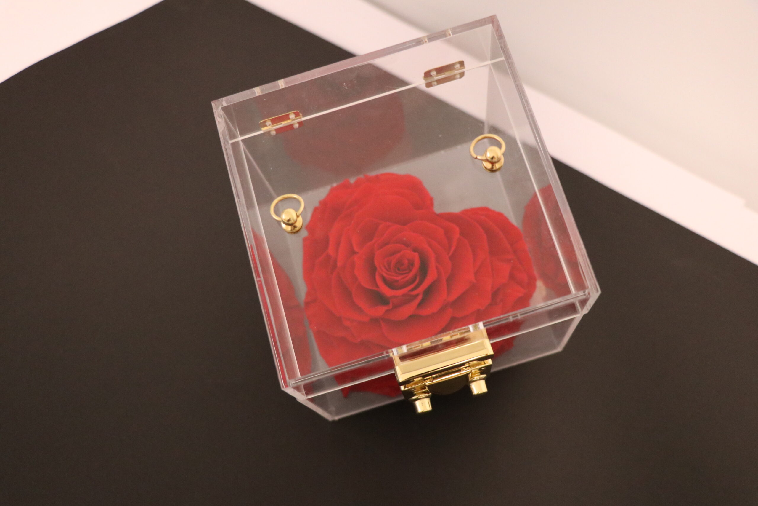 Acrylic Box/ Heart Everlasting Rose - Image 5