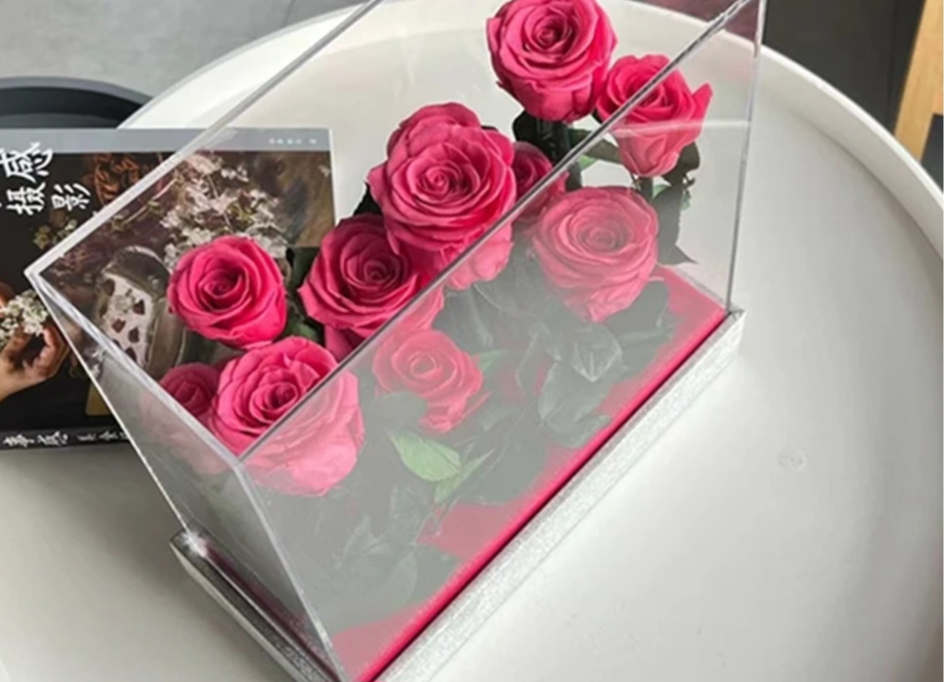 thumbnail image 2 of Fleurombre Preserved Fresh Rose Heads – 21 Count – 3-3.5cm – Dried Flowers In Gift Box 2 of 6