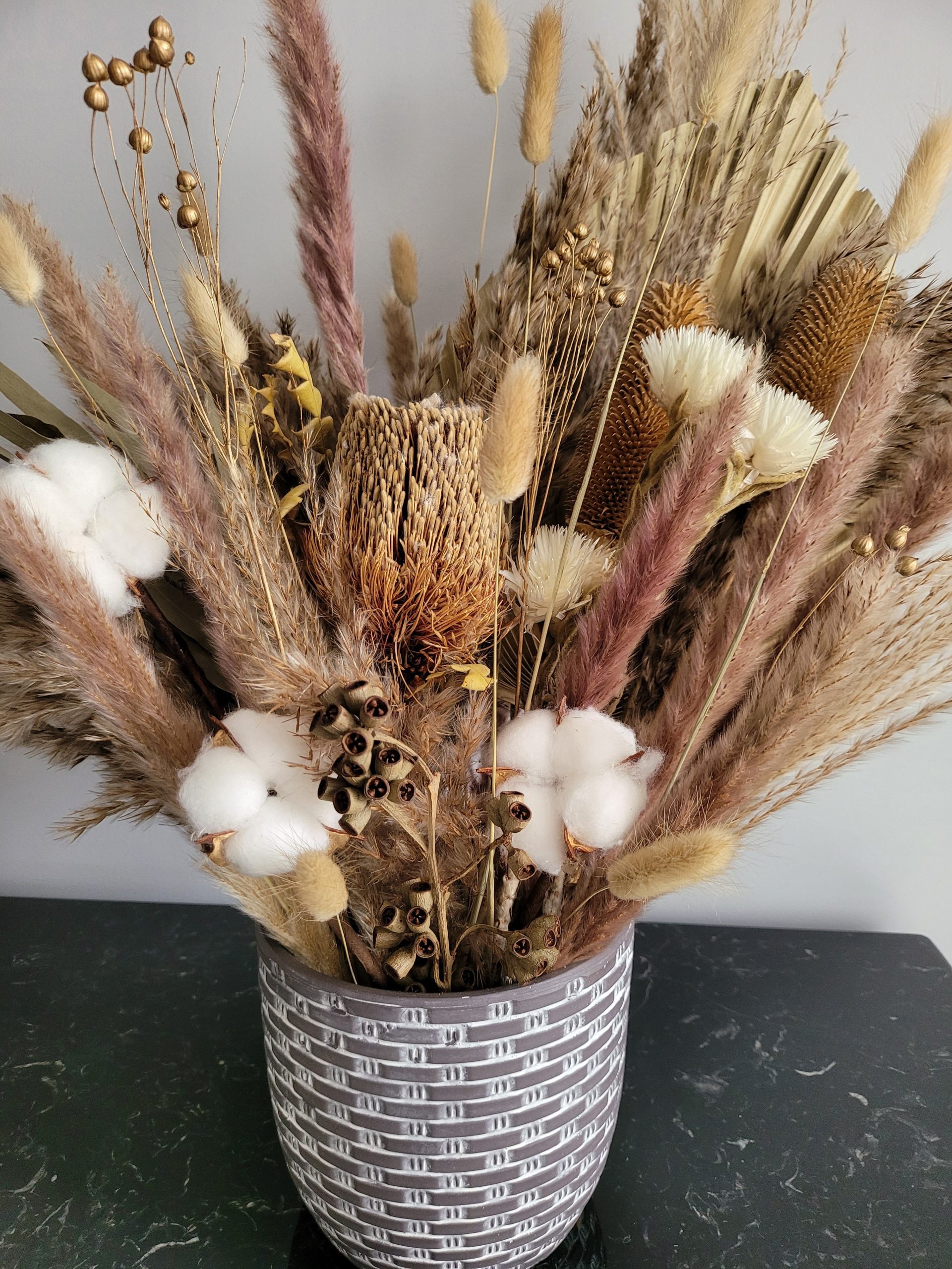 Dried Flowers Arrangement - Image 5